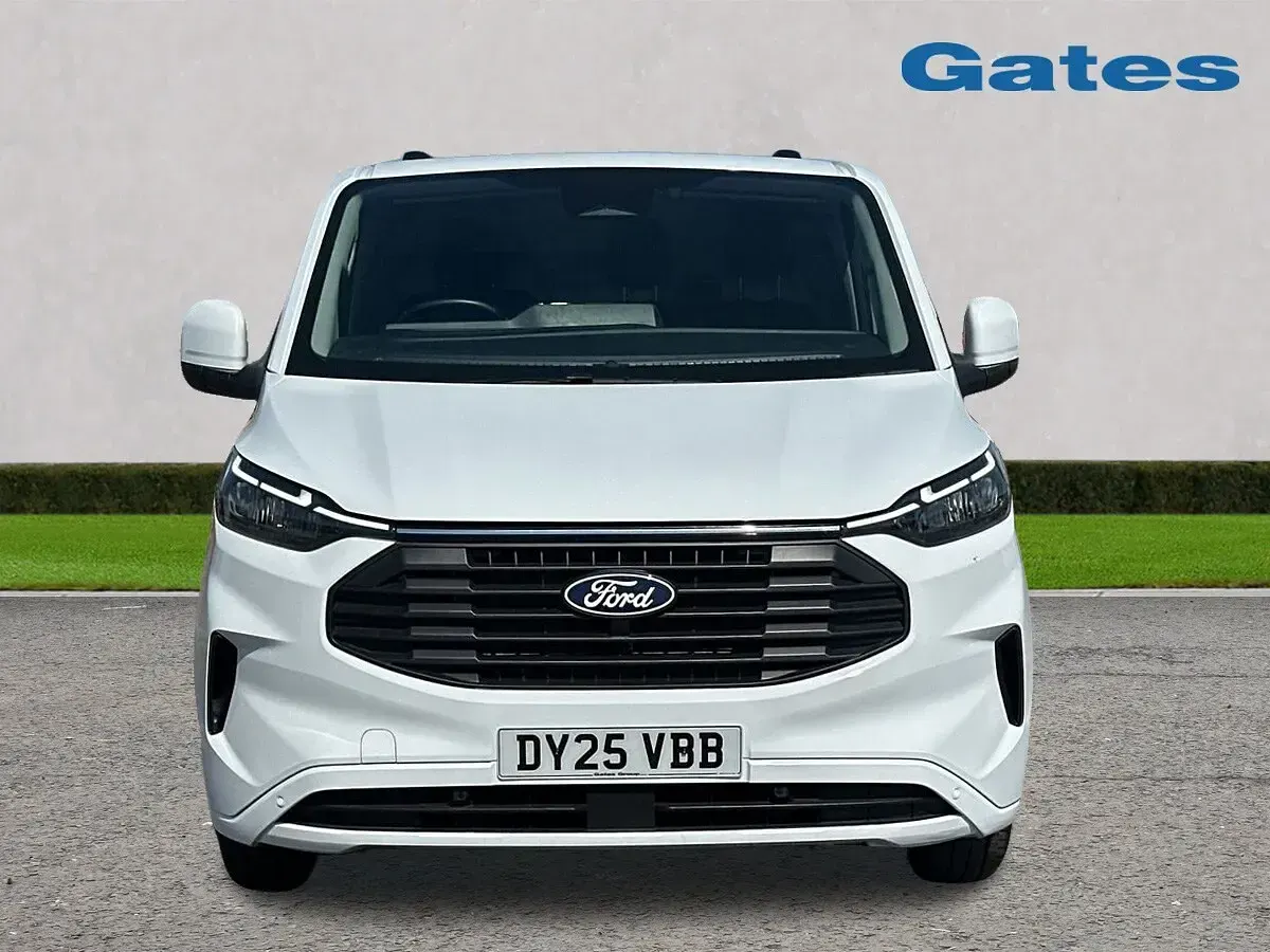 Used Ford Transit Custom Limited 136 HP (100 kW) 2025 White Van