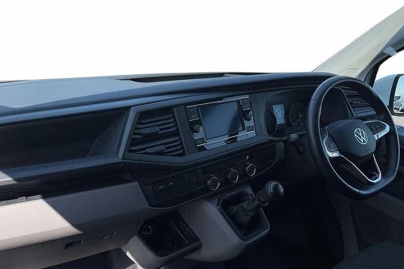 Used VW Transporter Highline 148 HP (108 kW) 2024 White Van