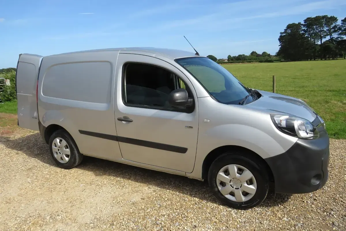 Used Renault Kangoo Business 44 kW (60 HP) 2019 Grey MPV