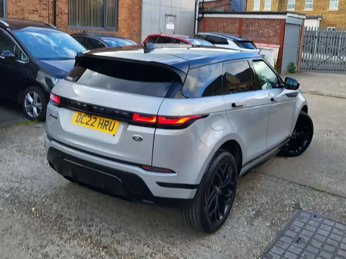 Used Land Rover Range Rover evoque S 204 HP (150 kW) 2022 Silver SUV