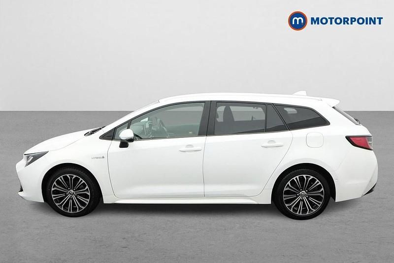 Used Toyota Corolla Design 2020 White Estate