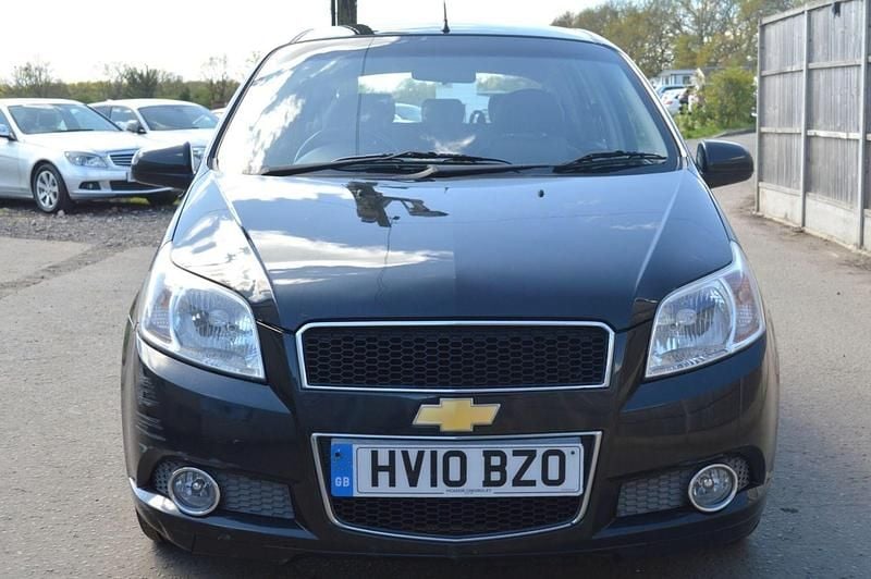 Used Chevrolet Aveo LT 2010 Black Hatchback