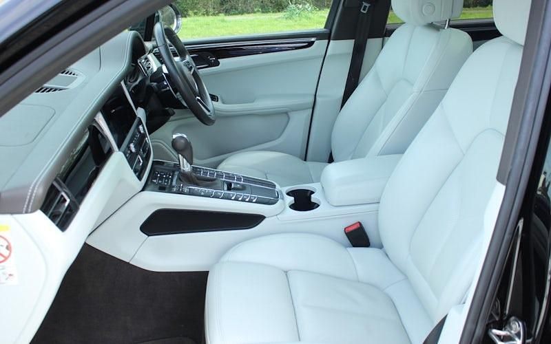 Used Porsche Macan 245 HP (180 kW) 2020 SUV