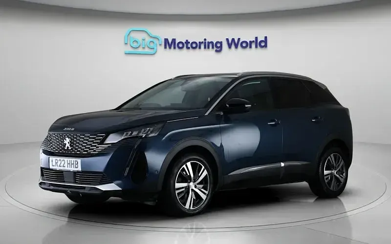 Second-hand Peugeot 3008 Allure Premium 131 CP (96 kW) 2022 Albastru SUV
