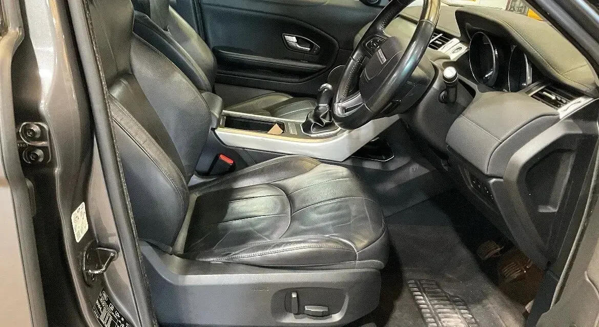 Used Land Rover Range Rover evoque SE 2017 Grey Estate