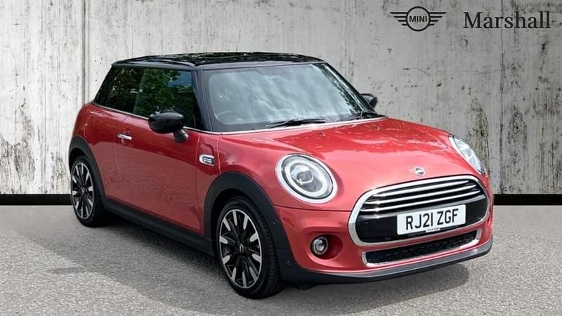 Red Used 2021 Mini Cooper Exclusive Hatchback | £16,326 (Fair price) - Image 1/4