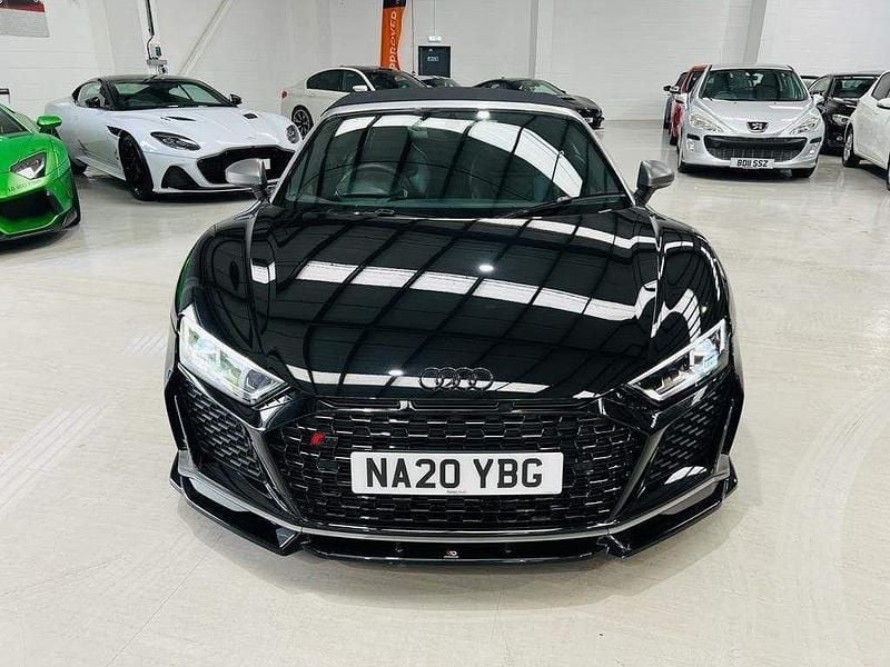 Used Audi R8 Spyder Performance 620 HP (456 kW) 2020 Black Cabriolet