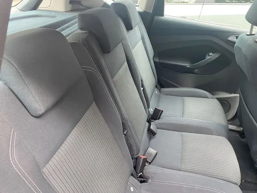 Used Ford C-MAX Titanium 2012 Blue MPV