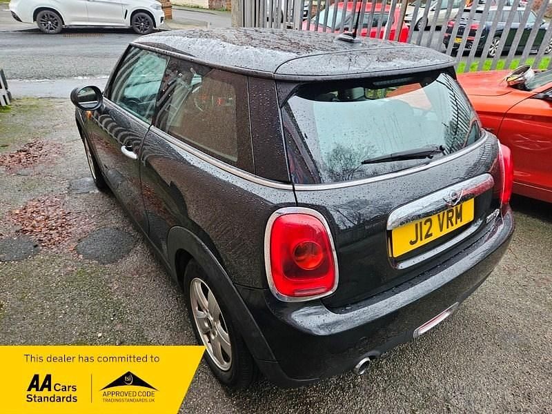 Used Mini Cooper D Hatch 2014 Black Hatchback
