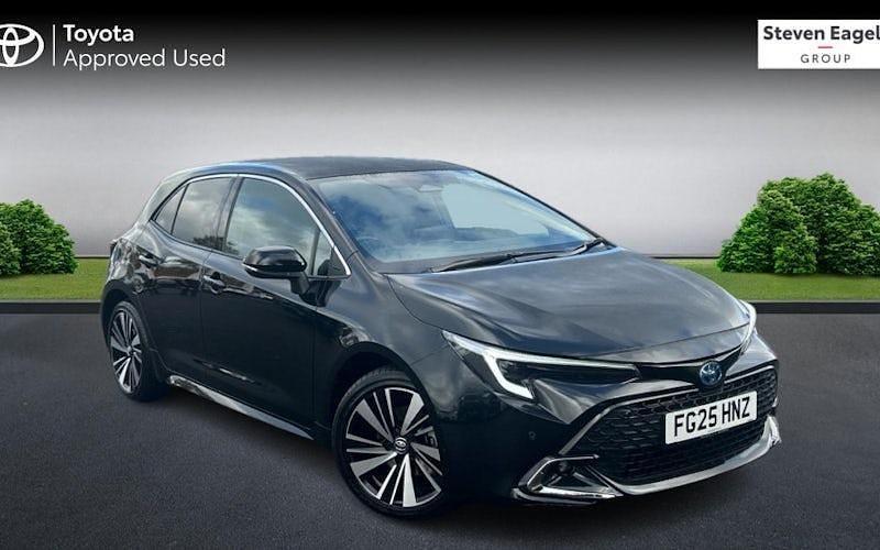 Used 2025 Toyota Corolla Design Hatchback | £24,661 (Fair price) - Image 1/3