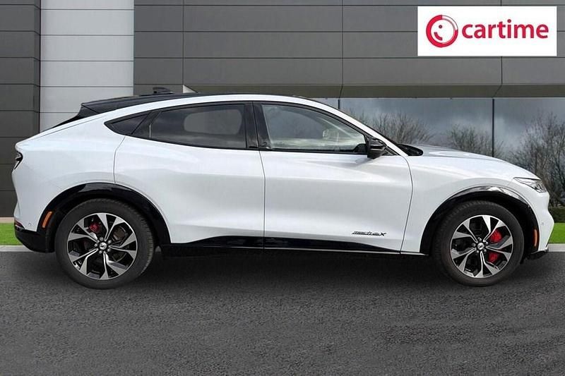 Used Ford Mustang Extended Range 351 HP (258 kW) 2021 White SUV