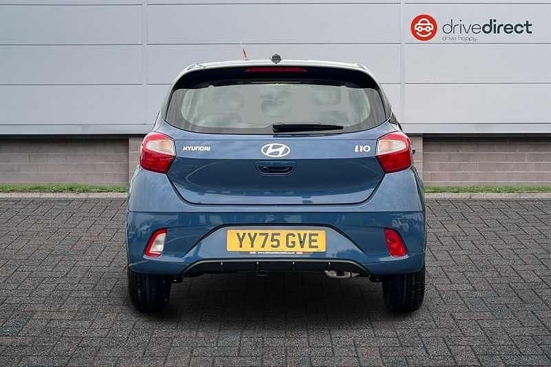 New Hyundai i10 Advanced 79 HP (58 kW) 2025 Pearl  vibrant blue Hatchback