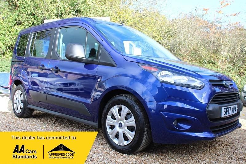 Blue Used 2017 Ford Tourneo Zetec MPV | £10,995 (Good price) - Image 1/4