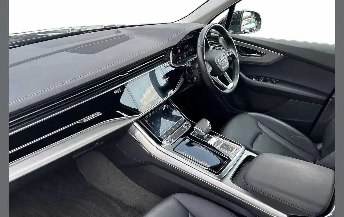 Used Audi Q7 Sport 281 HP (206 kW) 2022 Black SUV