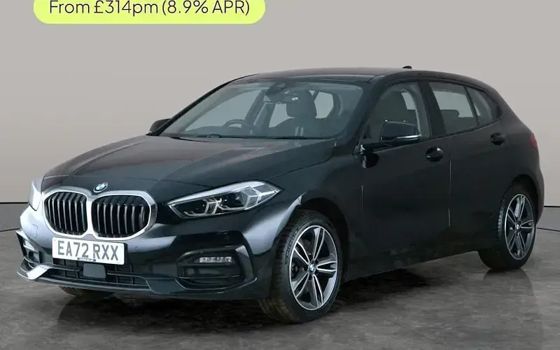 Used BMW 118 Sport Line 136 HP (100 kW) 2023 Hatchback