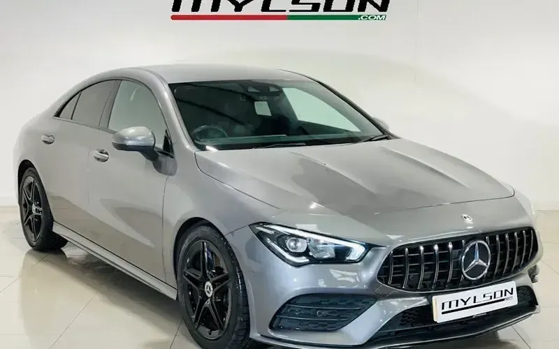Usado Mercedes CLA220 AMG line 190 HP (139 kW) 2019 Sedan