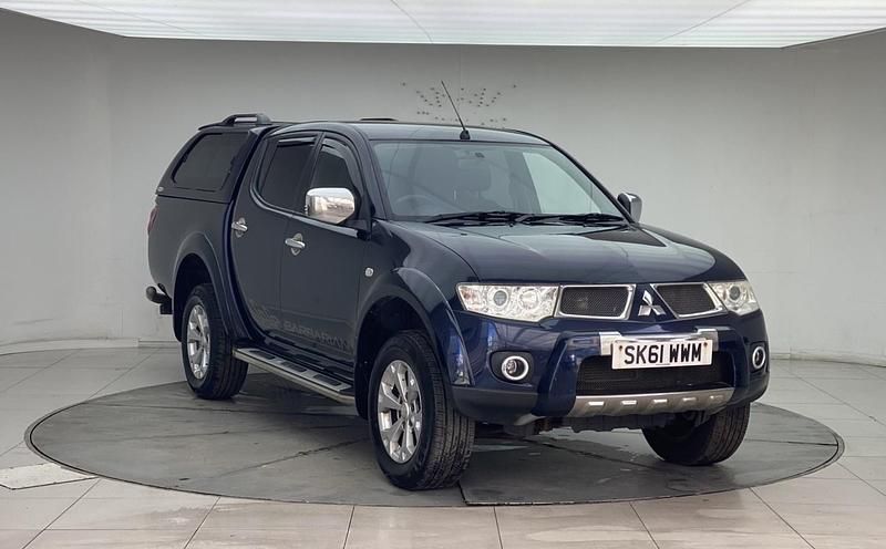 Used Mitsubishi L200 2011 Blue Pickup