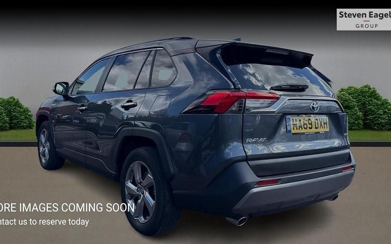 Used Toyota RAV4 218 HP (160 kW) 2025 SUV