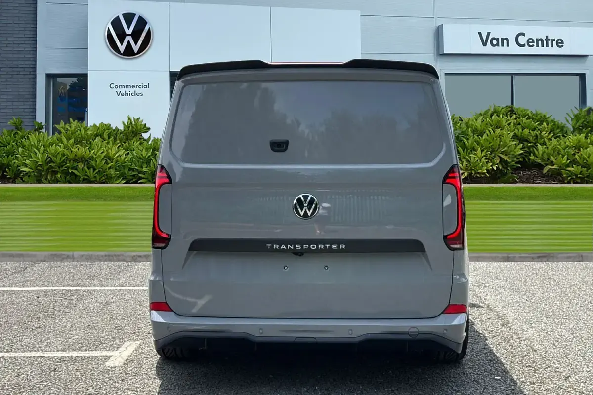 New VW T7 Pro 168 HP (123 kW) 2026 Grey Van
