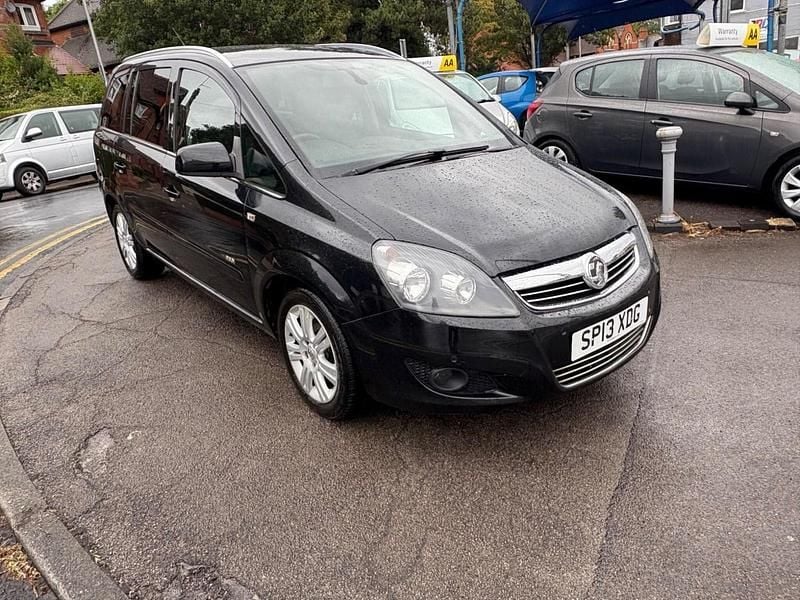 Black Used 2013 Vauxhall Zafira Design Edition MPV | £2,995 (Good price) - Image 1/4