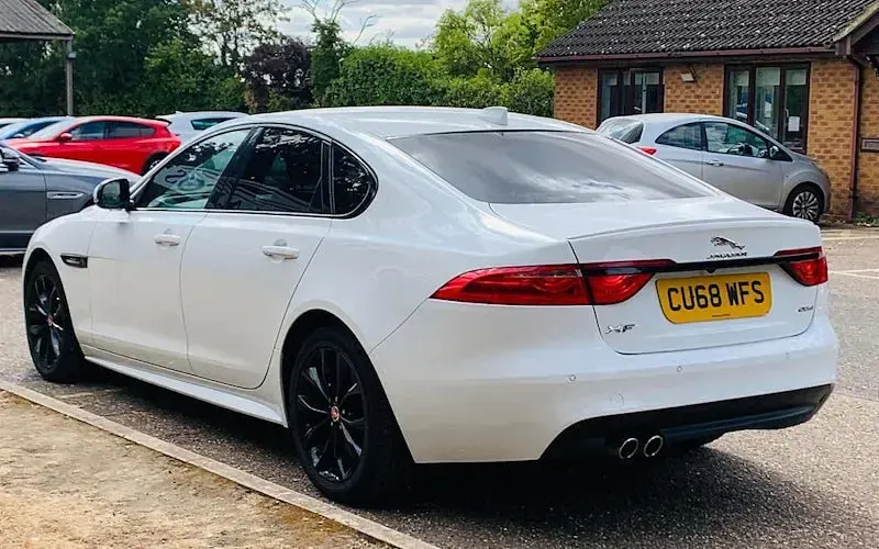Used Jaguar XF R-Sport 179 HP (131 kW) 2020 Sedan