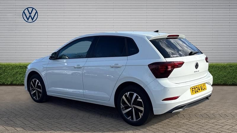 Used VW Polo Match 95 HP (69 kW) 2024 White Hatchback