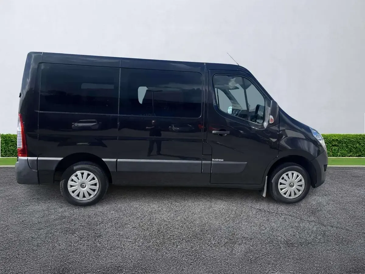 Used Renault Master Business 2017 Black Van