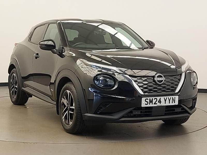 Black Used 2024 Nissan Juke N-Connecta SUV | £19,698 (Fair price) - Image 1/4