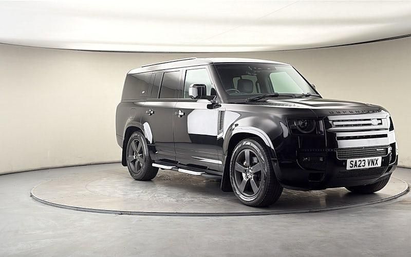 Usado Land Rover Defender HSE Dynamic 300 HP (220 kW) 2023 SUV