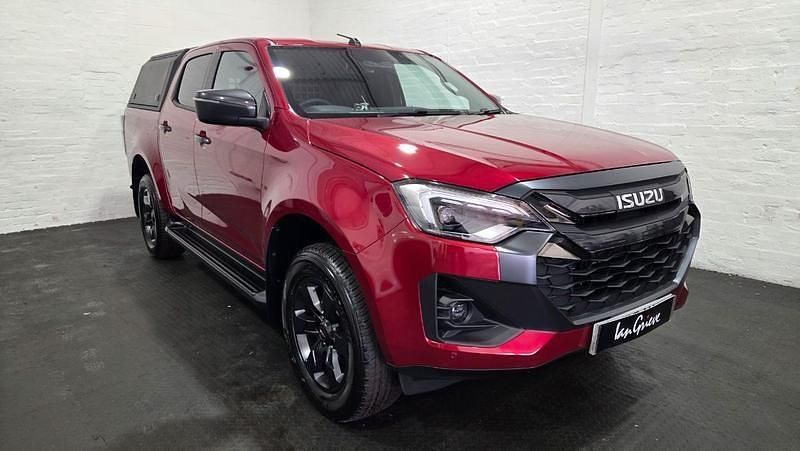 New Isuzu D-Max 2025 Red Pickup