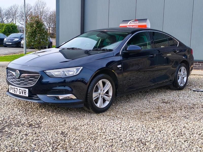 Used Vauxhall Insignia SRi 2017 Blue Hatchback