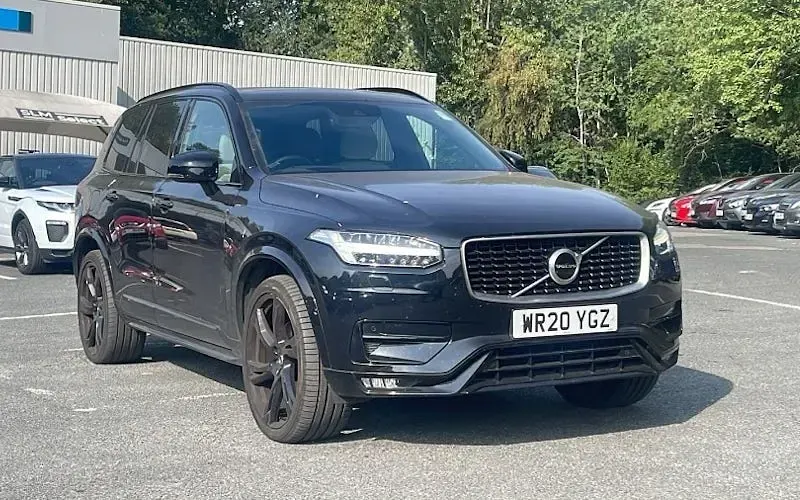 Used Volvo XC90 R-Design Pro 235 HP (172 kW) 2021 SUV