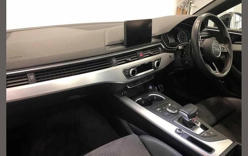 Used Audi A5 S-Line 147 HP (108 kW) 2019 Black Coupe