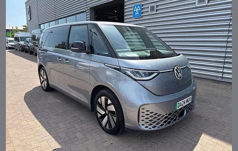 Silver Used 2024 VW ID. Buzz Pro MPV | £36,990 (Fair price) - Image 1/4