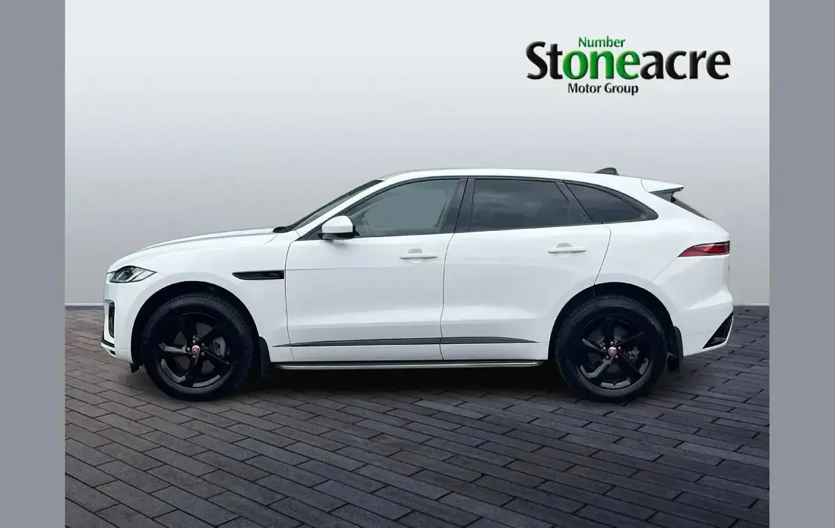 Used Jaguar F-Pace R-Dynamic 200 HP (147 kW) 2022 White SUV