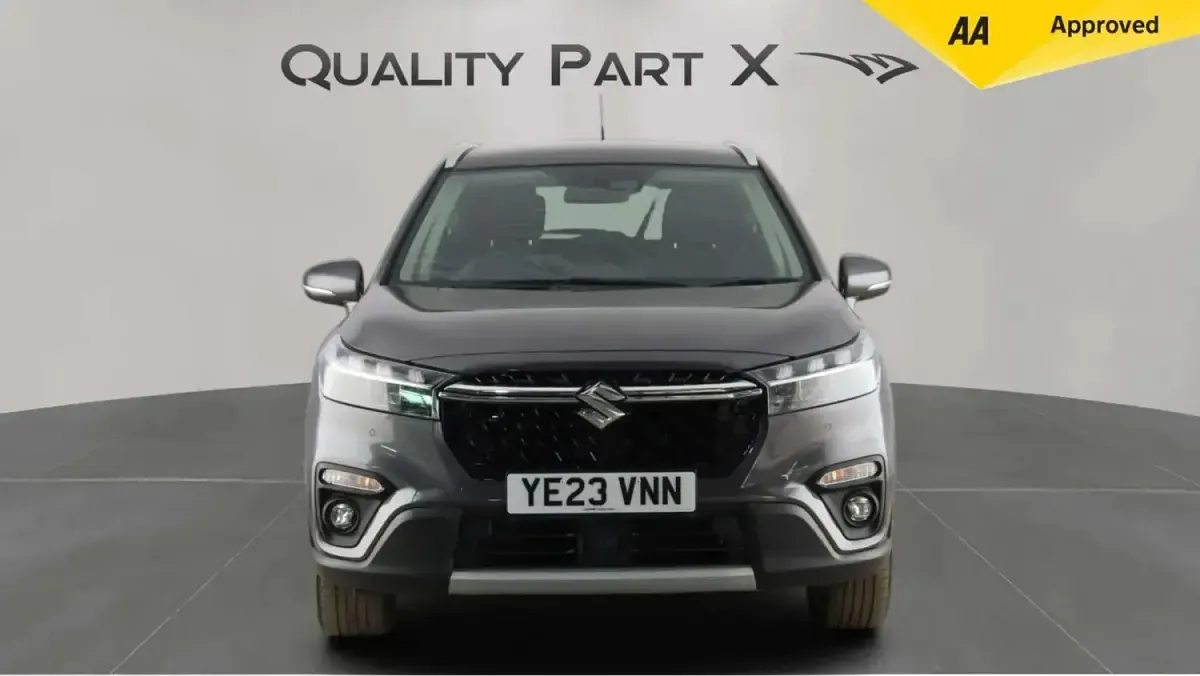 Begagnad Suzuki SX4 S-Cross 115 HK (84 kW) 2023 Grå SUV