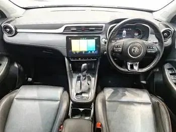 Usado MG ZS Exclusive 111 HP (81 kW) 2023 Prateado SUV
