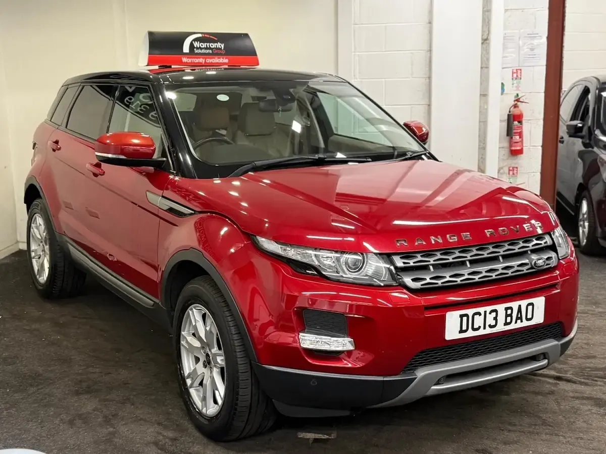 Used Land Rover Range Rover evoque Pure 150 HP (110 kW) 2013 Red SUV