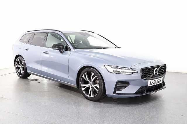 Used Volvo V60 R-Design 194 HP (142 kW) 2022 Estate
