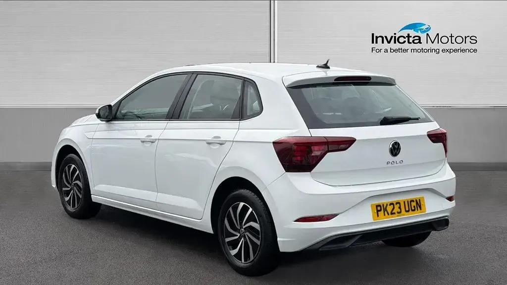 Usado VW Polo Life 95 HP (69 kW) 2023 Branco Citadino