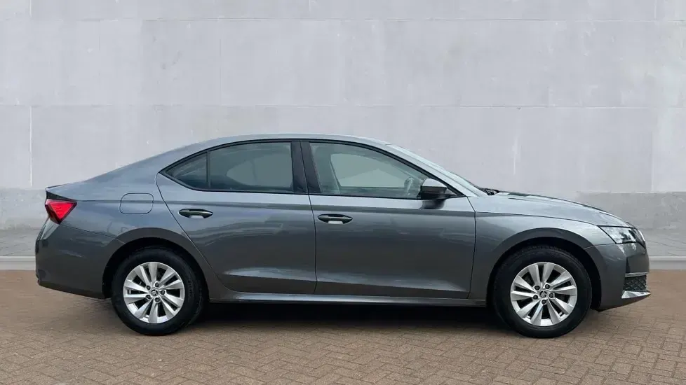 Used Skoda Octavia SE Technology 116 HP (85 kW) 2024 Grey Hatchback