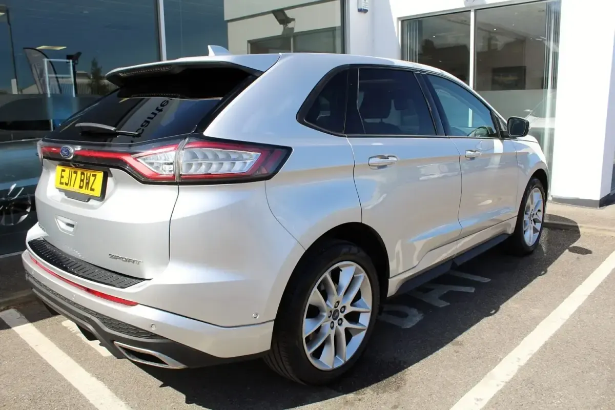Gebraucht Ford Edge Sport 210 PS (154 kW) 2017 Silber SUV