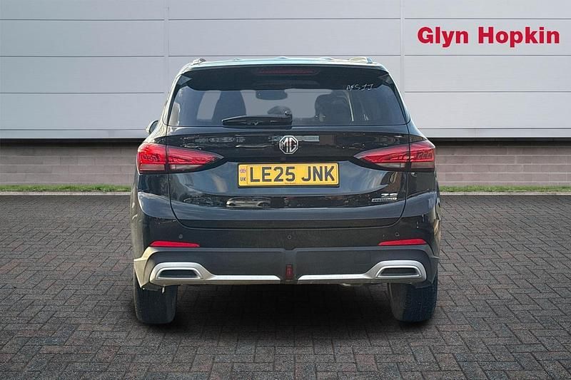 Used MG ZS Trophy 196 HP (144 kW) 2025 Black SUV