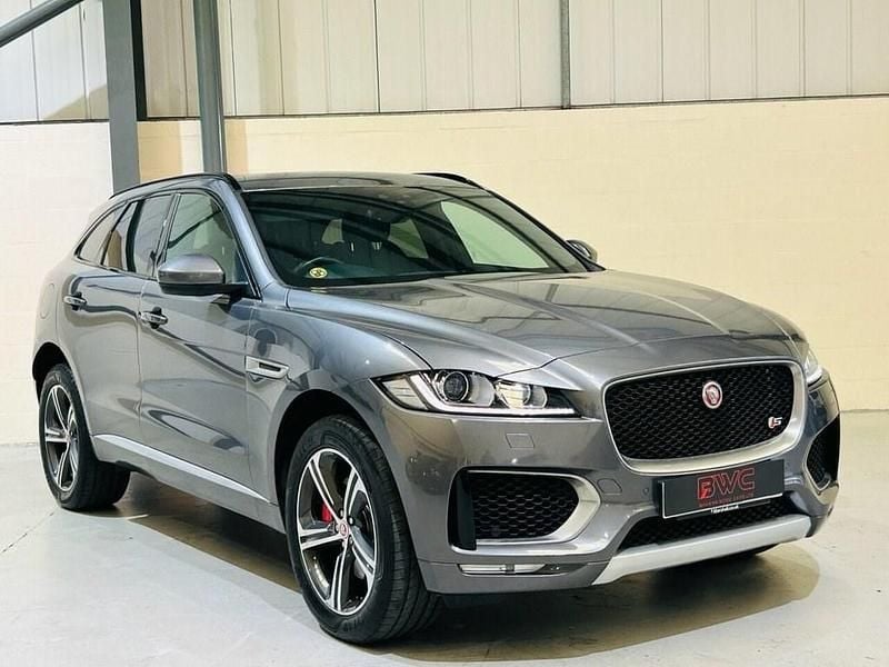 Grey Used 2017 Jaguar F-Pace S SUV | £19,990 (Fair price) - Image 1/4