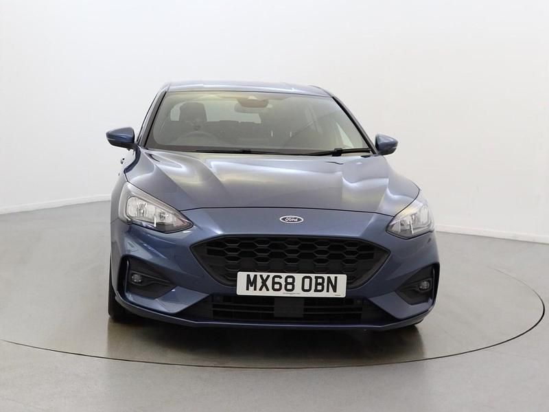 Used Ford Focus ST-Line 120 HP (88 kW) 2018 Blue Hatchback