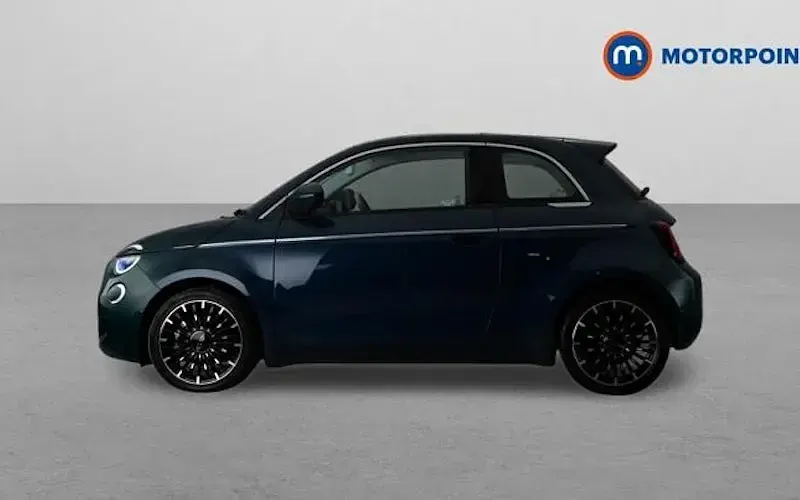Used Fiat 500e La Prima 86 kW (118 HP) 2026 Hatchback