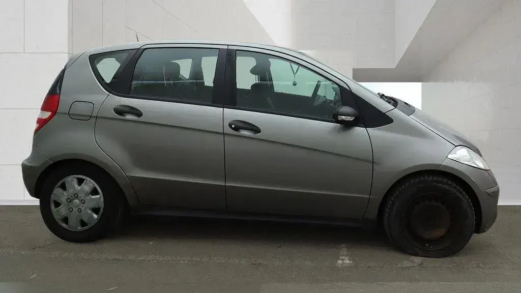 Used Mercedes A150 Classic 95 HP (69 kW) 2007 Grey Hatchback