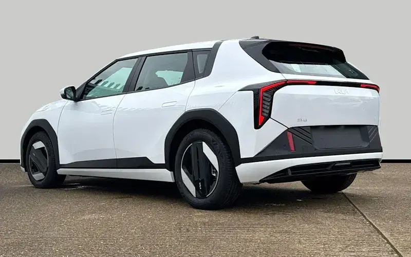 New Kia EV4 Air 150 kW (204 HP) 2026 Hatchback