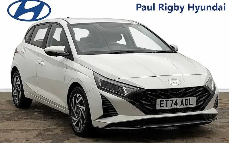 Used Hyundai i20 Advanced 101 HP (74 kW) 2024 Hatchback