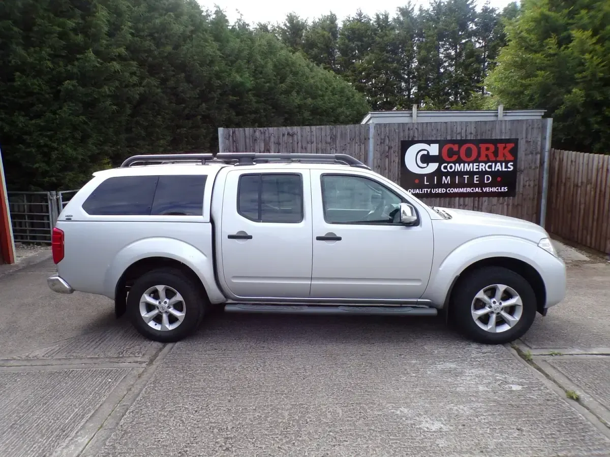 Used Nissan Navara Tekna 2013 Silver Pickup